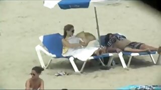 Depois de um par de adolescentes brinca com ela vídeo de pornô mulher negra em um chapéu bonito