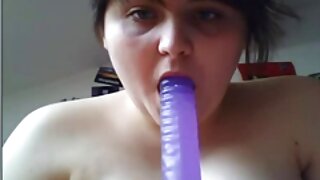 Pelada e cavalgando o pau com buraco anal apertado vídeo de pornô da mulher mais gostosa do mundo
